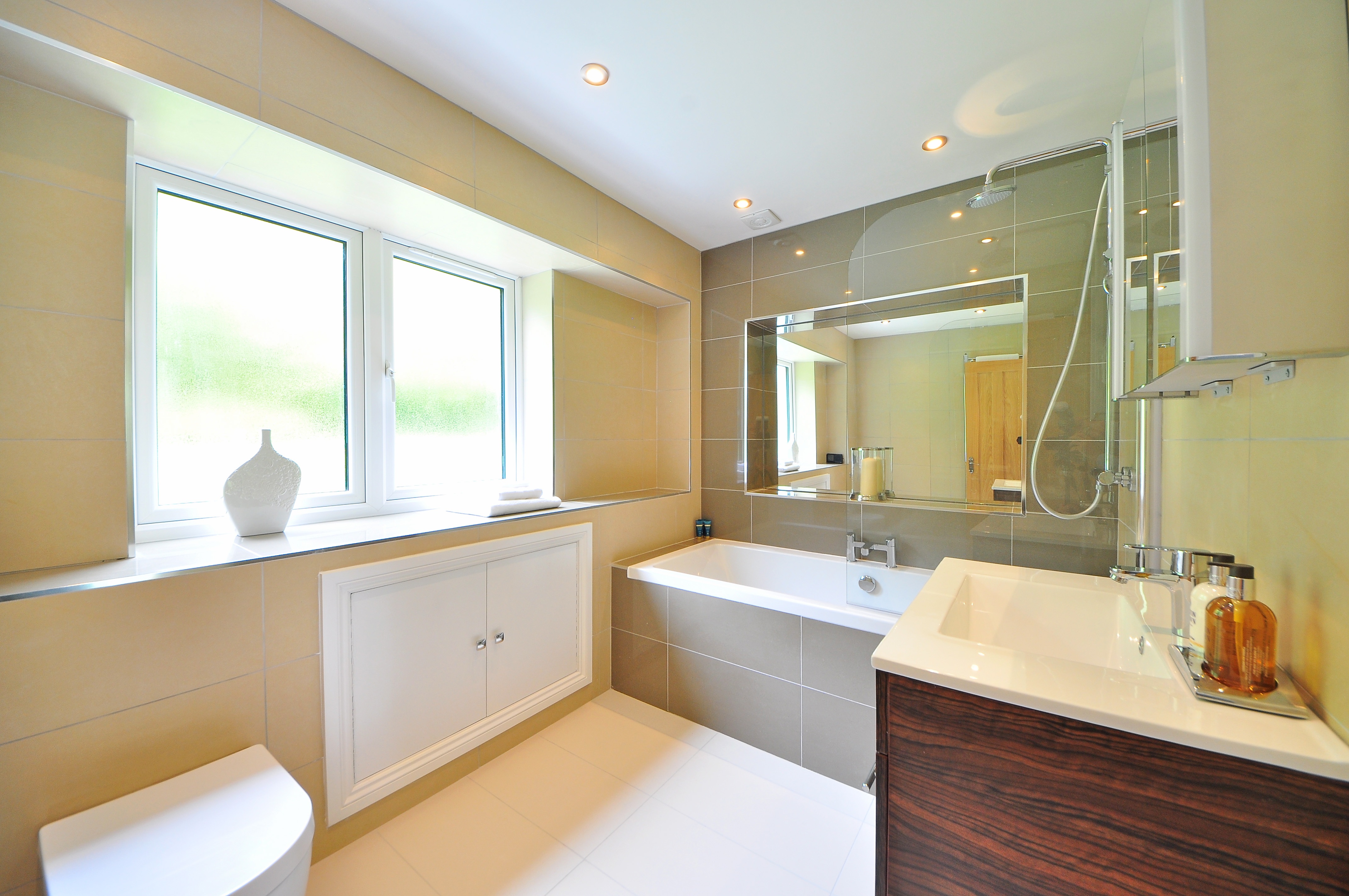 large open plan kitchen with u shape island contemporary kitchen buckinghamshire